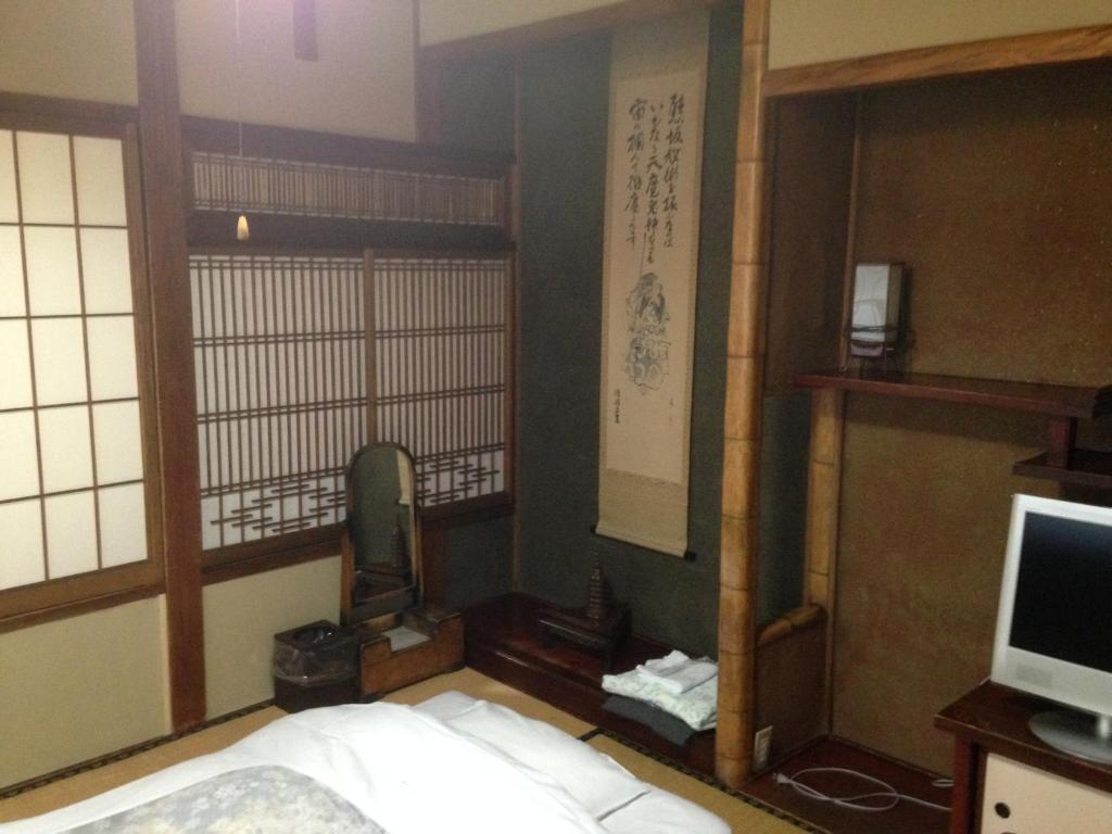Chuokan Shimizuya Ryokan Nagano Værelse billede